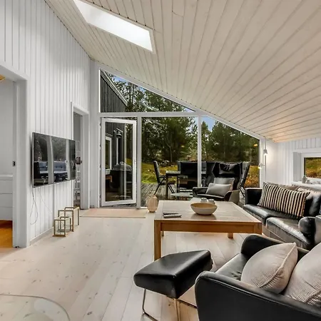 Emila - 2-2km From The Sea By Interhome بيت للعطل Bolilmark