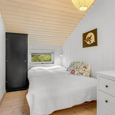 Emila - 2-2km From The Sea By Interhome *